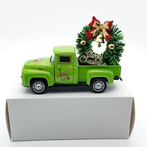 Modèle <span class=keywords><strong>de</strong></span> <span class=keywords><strong>voiture</strong></span> classique vintage à l'échelle 1:5 en alliage et plastique moulé sous pression, style rétro, décorations <span class=keywords><strong>de</strong></span> Noël, rennes et bonhommes <span class=keywords><strong>de</strong></span> neige pour enfants - Product Image 3