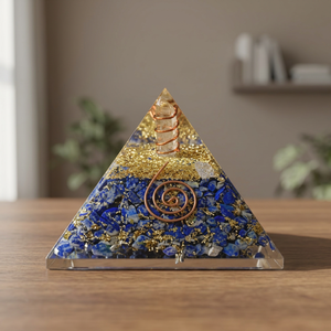 Pirámide de Orgón Ecológica Hecha a Mano con Cristal de Lapislázuli, para Meditación, Protección EMF, Navidad, Gujarat - Product Image 4