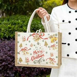 Bolsa de Yute Artesanal con Temática Navideña para Regalos con Mensaje Único - Product Image 4