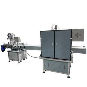 Máquina llenadora de líquidos totalmente automática para botellas con control PLC y accionamiento eléctrico de 380V - Product Image 1