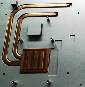 ODM Anodized nhôm <span class=keywords><strong>CNC</strong></span> gia công dịch vụ tản nhiệt tản nhiệt với ống nhiệt công nghiệp Bộ phận máy móc thép đồng hồ sơ - Product Image 2