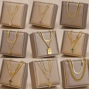 2023 Wholesale Fashion Stylish Necklace Titanium Steel Snake Chain Necklace Heart Eyes Cross Necklace For Women