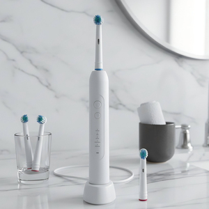Brosse à dents rotative rechargeable portable avec batterie longue durée pour une hygiène buccale pratique en voyage et en déplacement - Product Image 1