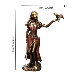 Figuras Personalizadas <span class=keywords><strong>de</strong></span> la Mitología Celta, Estatua <span class=keywords><strong>de</strong></span> la Diosa Guerrera Morrigan, Decoración <span class=keywords><strong>de</strong></span> Mesa, Productos Artesanales, Decoración del Hogar - Product Image 2
