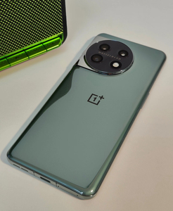 Teléfono Móvil OnePlus 11 5G Octa Core Android Desbloqueado con Pantalla AMOLED de 120Hz, Carga Rápida de 100W, Compatible con CDMA/LTE - Product Image 6