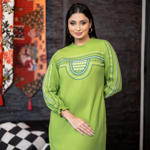 Vestido de Lino Verde Manzana para Mujer, de Alta Calidad, con Cuello Plisado y Bordado - Product Image 6