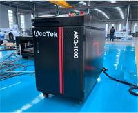Nettoyeur laser portable à main 1500W 2000W Machine d'élimination de la rouille en métal de nettoyage au laser à fibre 1000w