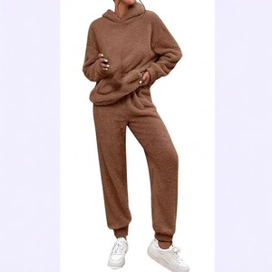 Nuovi arrivi abiti invernali caldi soffice tuta spessa <span class=keywords><strong>maglione</strong></span> tinta unita <span class=keywords><strong>vestiti</strong></span> con cappuccio donna due pezzi pantaloni - Product Image 5