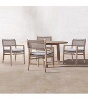 Nordisches Outdoor-Rattanmöbel-Set: Luxuriöser 8-Personen-Esstisch mit Stühlen für Garten und Villa