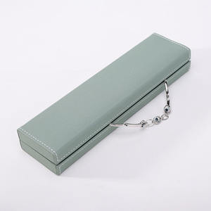 Caja de Pulseras Clásica, Caja de Regalo de Joyería Rígida con Tapa Abatible, Inserto de Gamuza, Logotipo Personalizado en Relieve, Soporte de Personalización Completa - Product Image 2