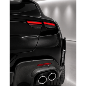 Sottoscocca e allargamenti dei passaruota in carbonio per un aspetto distintivo e un look ispirato al motorsport. Carbon - Product Image 6