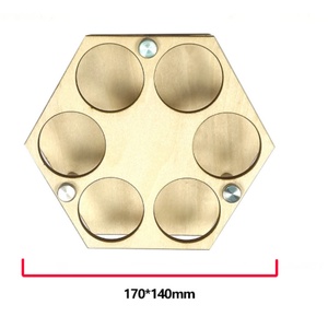 Support de rangement pour balles de golf avec porte-tee, étui de présentation sportif élégant pour équipement de golf en bois, idéal pour la vente au détail et les terrains de golf - Product Image 3