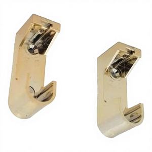 Support de tuyau en plastique plaqué laiton 15X22e3 Modèle 18365 pour tuyaux de plomberie - Product Image 1