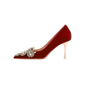 รองเท้าแต่งงานจีนสีแดงแบบปิดนิ้วเท้าประดับเพชรพลอย รุ่นใหม่ปี 2026 ส้นสูงแบบสวม ดีไซน์บางเฉียบ ทันสมัยสุดๆ - Product Image 2