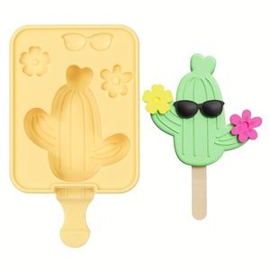 Moule à crème glacée en silicone de dessin animé de qualité alimentaire fabricant de sucettes glacées multiformes fait maison avec des bâtons outils écologiques - Product Image 3