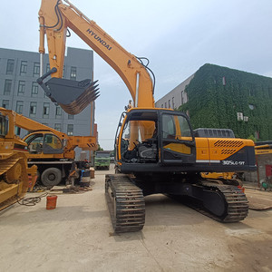 Excavatrice Hyundai 305LC-9T d'occasion, 30 tonnes, poids lourd, Corée, Hyundai 305, excavatrice hydraulique sur chenilles, 220LC-9, en vente - Product Image 4
