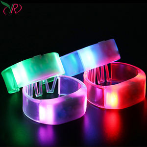 2025 Personnalisé Smart <span class=keywords><strong>Promo</strong></span> Led Étudiant Bracelet Nouveau Concert Dynamique Rave Light up Clignotant Coloré Led Bracelet pour Club Party - Product Image 5
