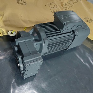 Motor Reductor Helicoidal Serie DRN, Relación 20:1, Torque de Salida 1.5, 170 Nm, Eje Sólido, Montaje Horizontal, IE3 Premium - Product Image 3