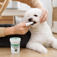 Soin dentaire pour animaux de compagnie : Gants de nettoyage pour chiens et chats, lingettes à doigts, éliminateur de tartre à base de plantes, rafraîchisseur d'haleine OEM ODM