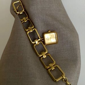Vente en gros de nouvelles montres pour femmes de luxe de niche vintage avec un style chinois, commerce extérieur haut de gamme et montre à quartz - Product Image 6