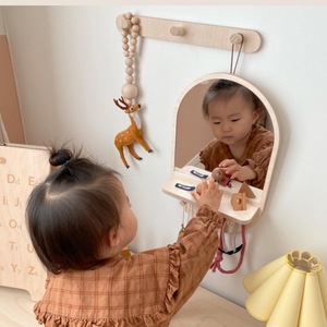 Espejo de madera montado en la pared al por mayor decoración ecológica tocador <span class=keywords><strong>Montessori</strong></span> espejo de bebé espejo de maquillaje para niños - Product Image 4