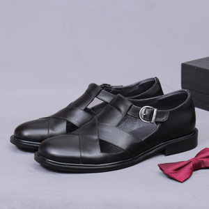 Men's Genuine Leather T-Strap <b>Sandals</b> Closed Toe Rubber Outsole Classic Style All Seasons Buckle Strap - Product Image 1