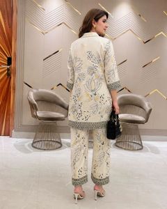 Conjunto Coordinado de Algodón Mul Mul, Cuello con Solapa, Suave, Transpirable, Ligero, Dos Piezas, Elegante, Casual, para Mujer, Todas las Temporadas, Cómodo, Diario - Product Image 1
