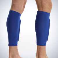 Vente en gros de protège-jambes de compression pour mollets respirant pour jeunes hommes en coton tricoté pour chaussettes de football