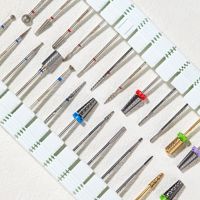Tête de polissage des ongles en acier tungstène de style russe, machine à polir les ongles, tête de prétraitement sphérique pour éliminer les peaux mortes, f