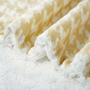 Manta Sherpa de pata de gallo, manta ultrasuave para sofá cama, manta acogedora de lana de felpa para todas las estaciones, amarilla - Product Image 6