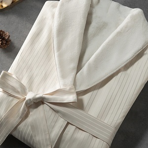 <span class=keywords><strong>Accappatoio</strong></span> in Raso Nuovo Stile a Doppio Strato Super Morbido e Caldo Multitaglie Diversi Colori <span class=keywords><strong>Jacquard</strong></span> Vendita all'Ingrosso - Product Image 3