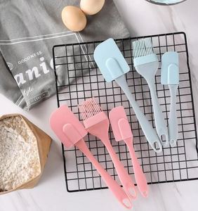 Ensemble de 3 ustensiles de pâtisserie en silicone rose avec spatule et pinceau à pâtisserie - Product Image 4