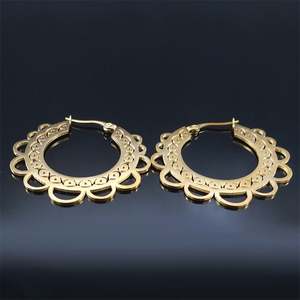 Pendientes de estilo étnico de Venta caliente, pendientes tallados huecos bohemios, pendientes Retro geométricos de acero inoxidable a la moda - Product Image 5