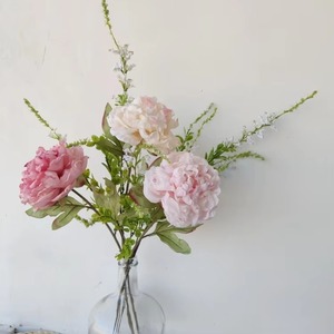 Peonías de Seda Blancas en Oferta, Peonías Artificiales de Cabeza Grande para Decoración de Mesa en Bodas, Navidad, Graduaciones - Product Image 1