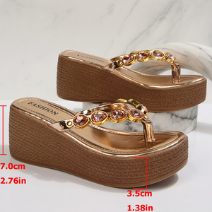 <span class=keywords><strong>Sandali</strong></span> con Zeppa in PU Traspirante con Cristalli, Versatili ed Eleganti, Ciabatte con Tacco a Piattaforma Marrone Testurizzato, Comode e Facili da Indossare - Product Image 5