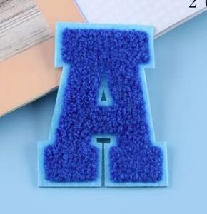 Écussons personnalisés brodés à faible MOQ, patchs tissés et patchs brodés 3D en chenille pour manteaux - Product Image 2