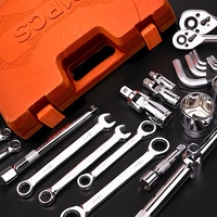 Jeu de clés à douilles en acier au carbone de 121 pièces, à commande manuelle, avec coffret rigide, outil de réparation automobile, utilisation domestique et jardin, compatible OEM, commande minimum 1