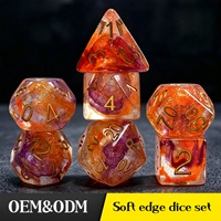 Ensemble de dés en résine polyédrique gravés avec logo personnalisé, jeu de dés colorés pour Dungeons and Dragons avec effet scintillant en spirale