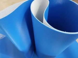 Özelleştirilmiş yüksek kaliteli yüksek mukavemetli <span class=keywords><strong>Mini</strong></span> konveyör bant PVC kauçuk konveyör bant üreticisi - Product Image 2