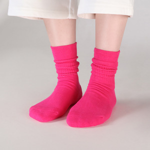 YJ013 Chaussettes tube en coton tricoté pour le printemps et l'été, couleur unie, haute saturation, couleur bonbon, taille unique, <span class=keywords><strong>vente</strong></span> en gros, directement <span class=keywords><strong>de</strong></span> l'usine - Product Image 1