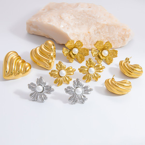 Fashion Stud <b>Earrings</b> Flower Shape Pearl Inlay Stainless Steel Ear <b>Post</b> Gold Silver Color For Women Jewelry EH11129 - Product Image 1
