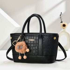 Simple Black Color Crossbody <b>Sling</b> <b>Bag</b> Good Quality PU Leather Handbags - Product Image 2