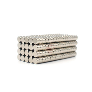 Magnete al <span class=keywords><strong>Neodimio</strong></span> N35 N42 N52, Magnete a Disco in Terre Rare Ndfeb, Diametri da 1mm a 20mm, Dimensioni 8x2mm 8x3mm 8x4mm 8x5mm - Product Image 2