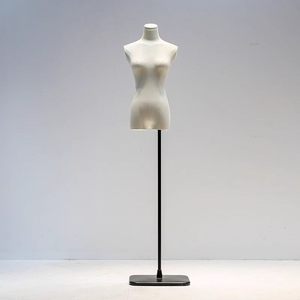 Manichino Femminile a Mezzo Busto in Fibra di Vetro Regolabile Stile Coreano per Esposizione di Abbigliamento Femminile di Alta Gamma - Product Image 6