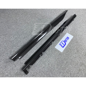 ชุดแต่งสเกิร์ตข้างคาร์บอนไฟเบอร์แบบแห้ง SF90 OEM Style ลายทอ 3K/6K/12K ผิวเงา/ด้าน สำหรับ Ferrari SF90 Stradale - Product Image 5