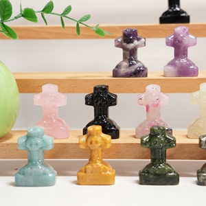 Figuras de Animales Talladas en Cristal Natural Mixto al por Mayor, Adornos de Cristal Curativos Ecológicos, Decoración con Temática de Halloween - Product Image 1