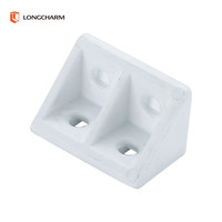 Étagère d'angle en plastique pour armoire