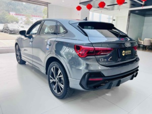 Acceptation des commandes personnalisées – <span class=keywords><strong>Audi</strong></span> <span class=keywords><strong>Q3</strong></span> <span class=keywords><strong>35</strong></span> <span class=keywords><strong>TFSI</strong></span> 7 vitesses, double embrayage, essence, automatique, Performance Premio, véhicule d'occasion à prix équitable - Product Image 4