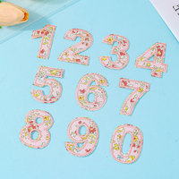 Lettres appliques brodées Alphabet Patch thermocollant personnalisé motif de fleurs lettres patchs de broderie pour cadeau personnalisé
