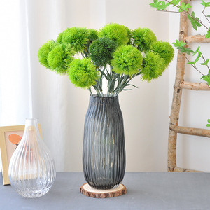 Bouquet de carnations vertes artificielles Yoshinobu 50 cm Vert clair Vert foncé Pour la décoration de la maison Arrangements floraux de mariage - Product Image 1